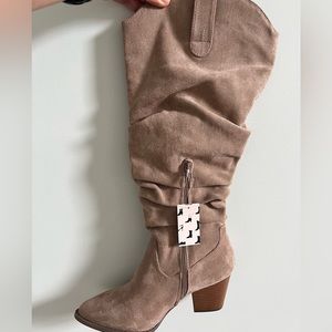 NWT slouchy boots, size 9